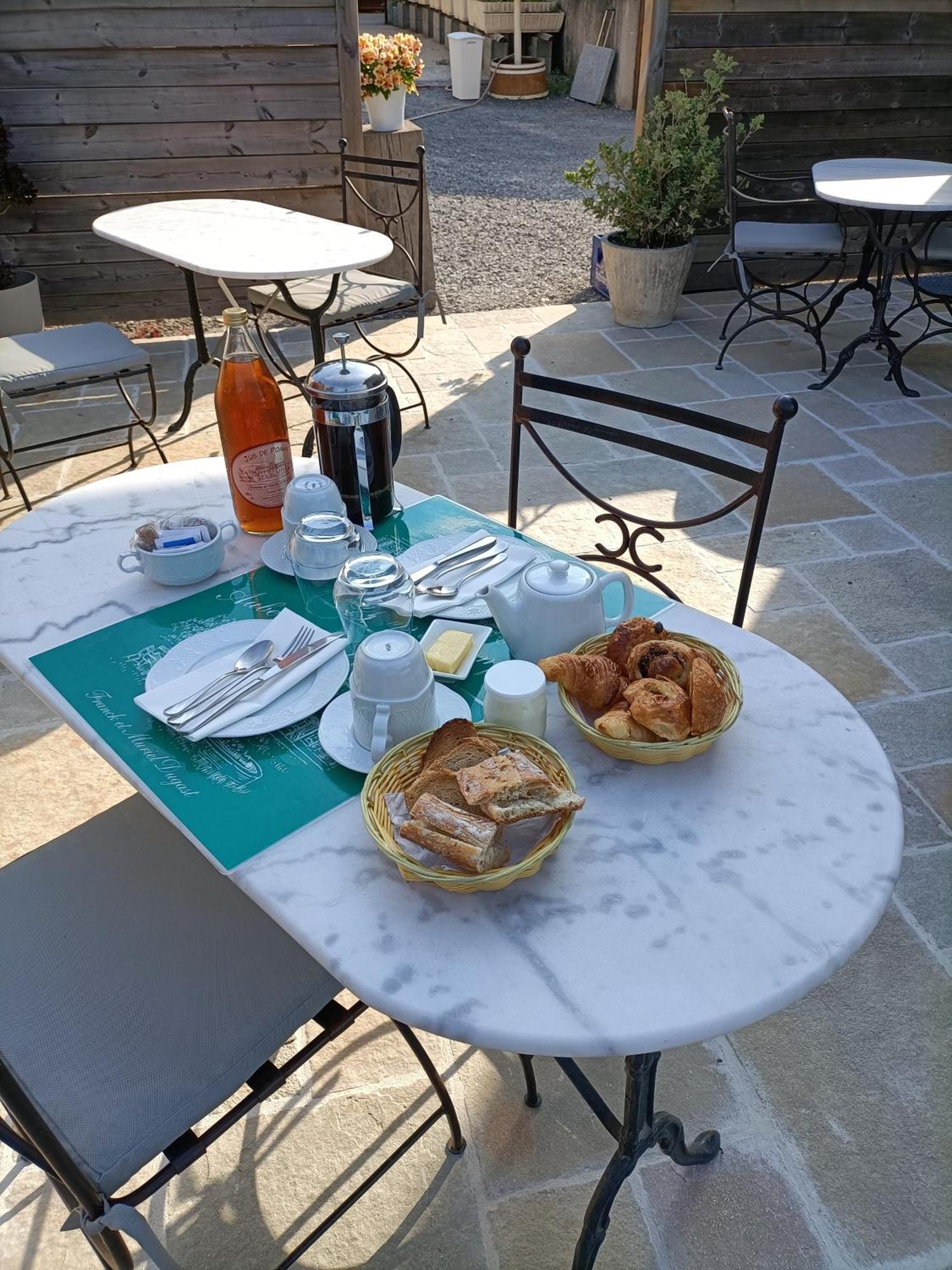 Auberge Du Vieux Tour Le Manoir Canapville  Zewnętrze zdjęcie