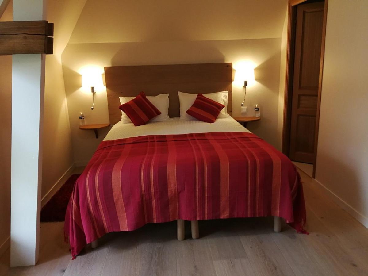 Auberge Du Vieux Tour Le Manoir Canapville  Zewnętrze zdjęcie